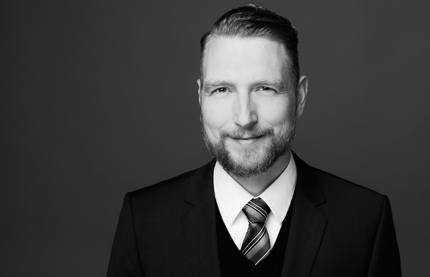 klassisches Bewerbungsfoto Mann blende11